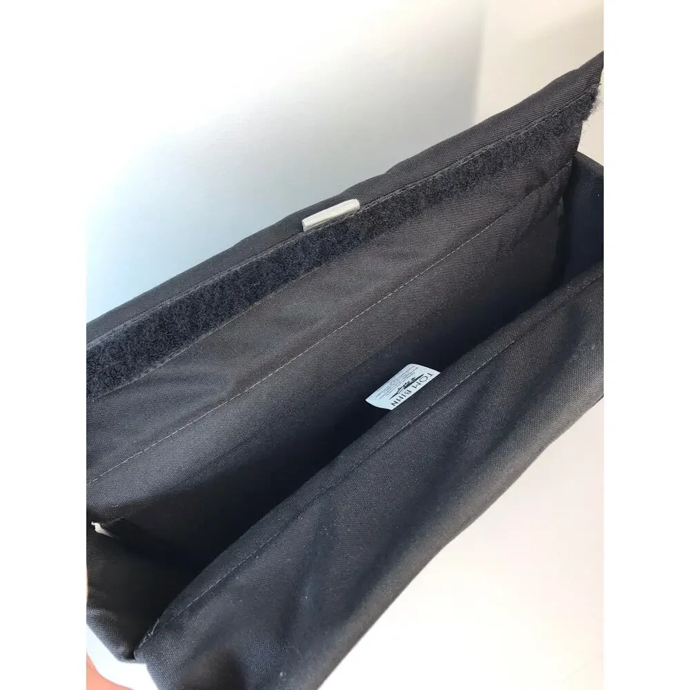 Tom Bihn Pilot Brain Cell 4X Padded Laptop Tablet Sleeve Black Fits 12